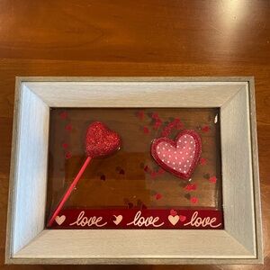 3-D HANDMADE FREESTANDING VALENTINE